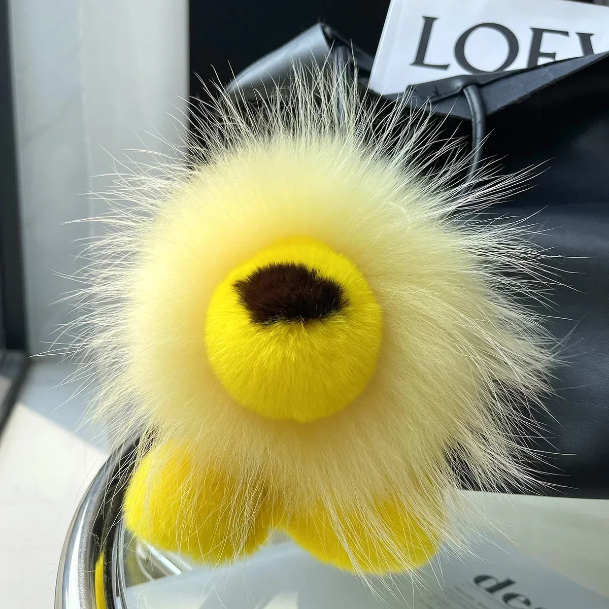 peluche veilleuse lion porte-clé de boutique