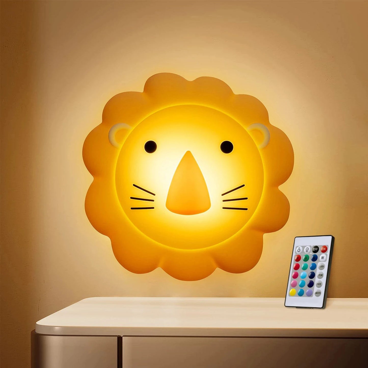 veilleuse lion bebe dans un bureau