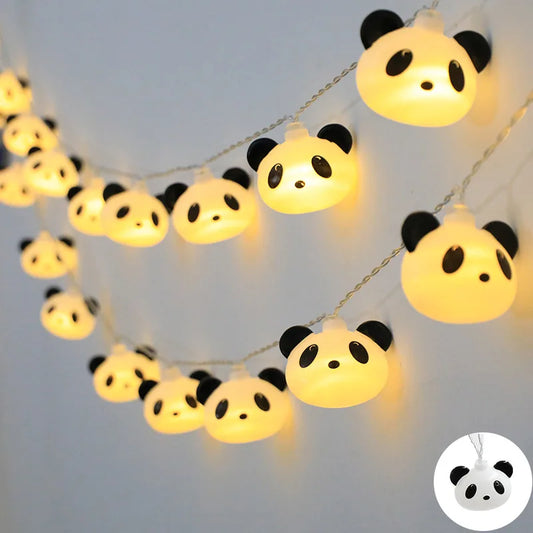 veilleuse panda lumineuse dans un salon 