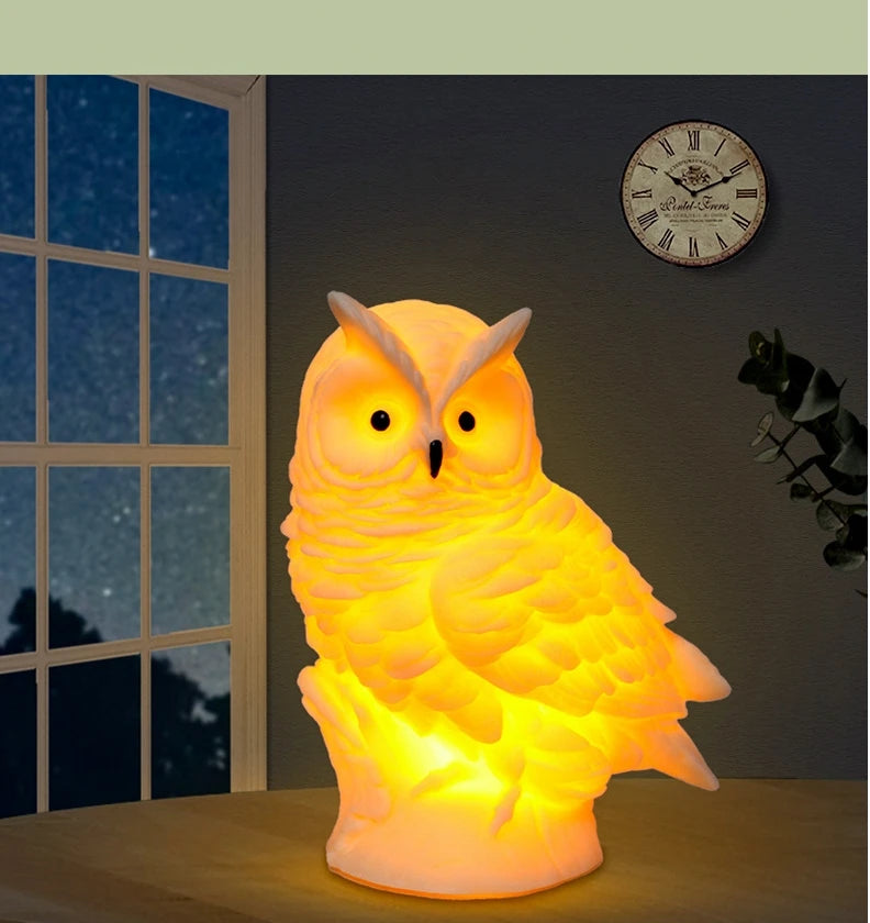 Veilleuse chouette hibou dans un salon 